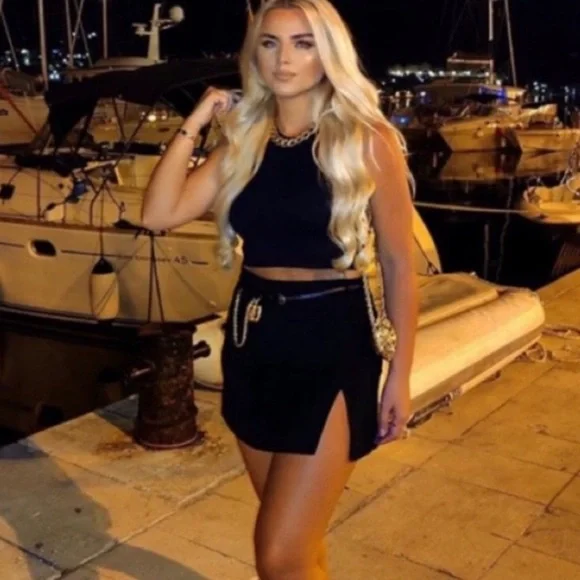 Zara Elegant Black Mini Skirt - Picture 8 of 9